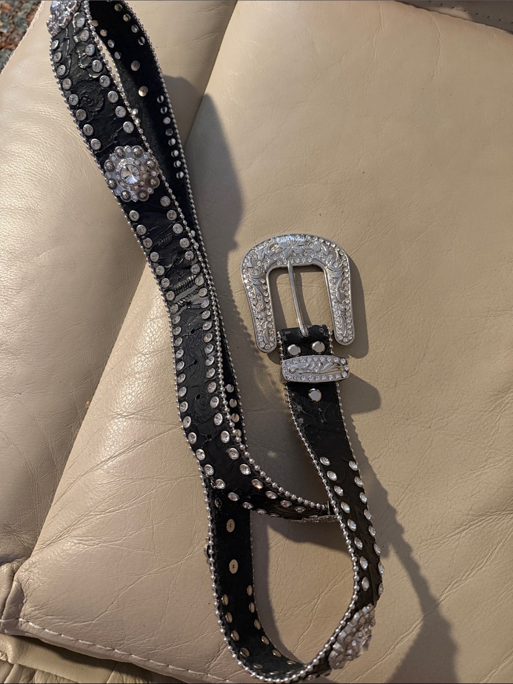 Women’s Black Studded Western-Style Women's Belt with Silver Buckle, size Large